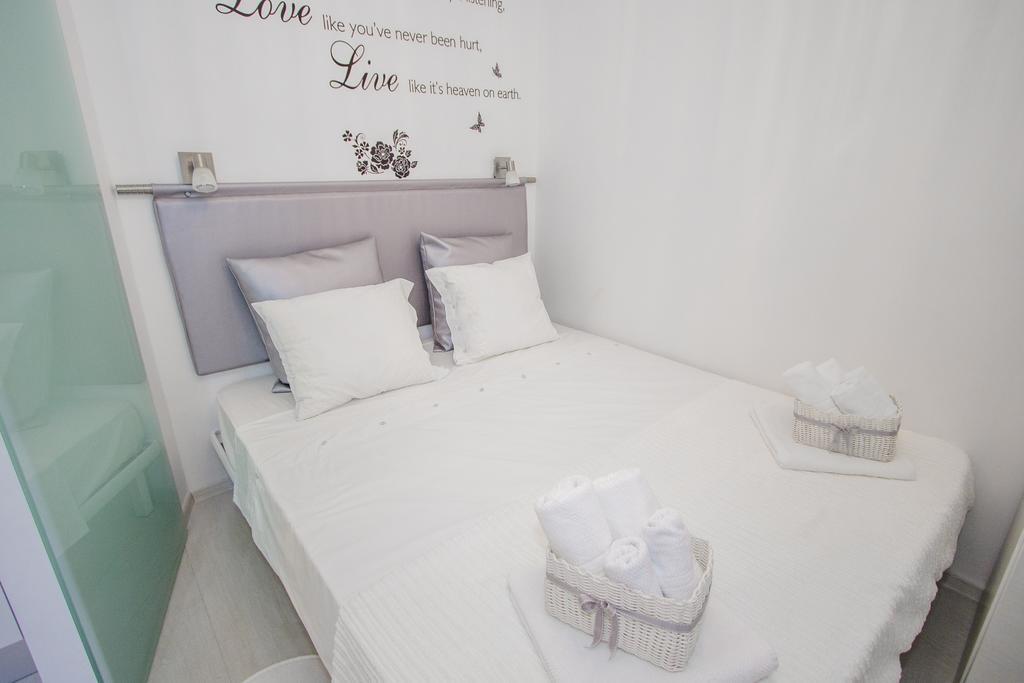 Luxury Studio Apartment White Sensation Vodice Esterno foto